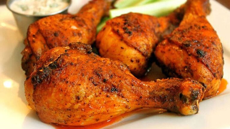 Sapne Me Chicken Khana